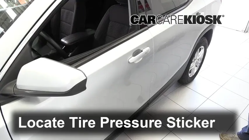 2018 GMC Terrain SLE 1.6L 4 Cyl. Turbo Diesel Tires & Wheels Check Tire Pressure